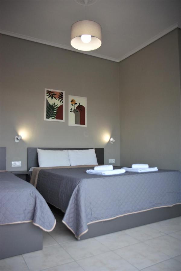 Hotel Thermaikos โครินอส ภายนอก รูปภาพ