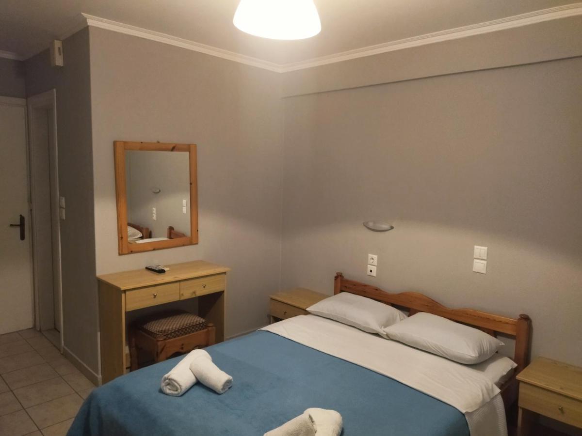 Hotel Thermaikos โครินอส ภายนอก รูปภาพ